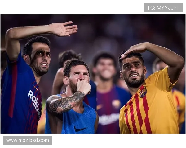 梅西加盟迈阿密国际后首次亮相 引领美国足球新潮流 梅西加盟迈阿密国际后首次亮相 引领美国足球新潮流